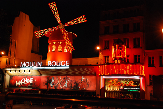 Moulin Rouge. París