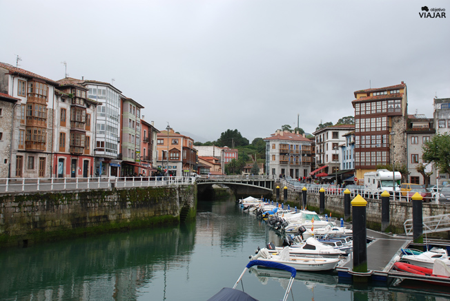 Puerto deportivo de Llanes. Asturias