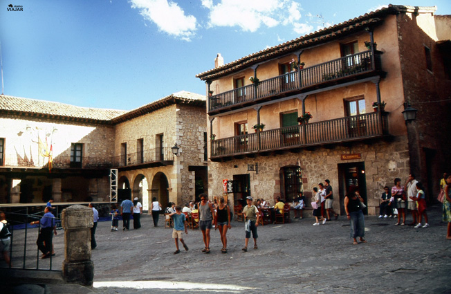Plaza Mayor. Albarracín
