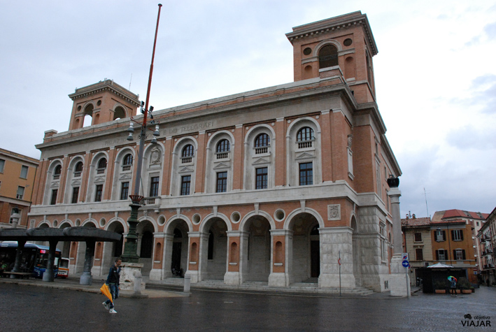 Palazzo delle Poste. Forlì. Italia