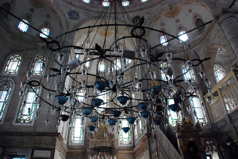 Detalle del interior de la Mezquita de Eyüp. Estambul