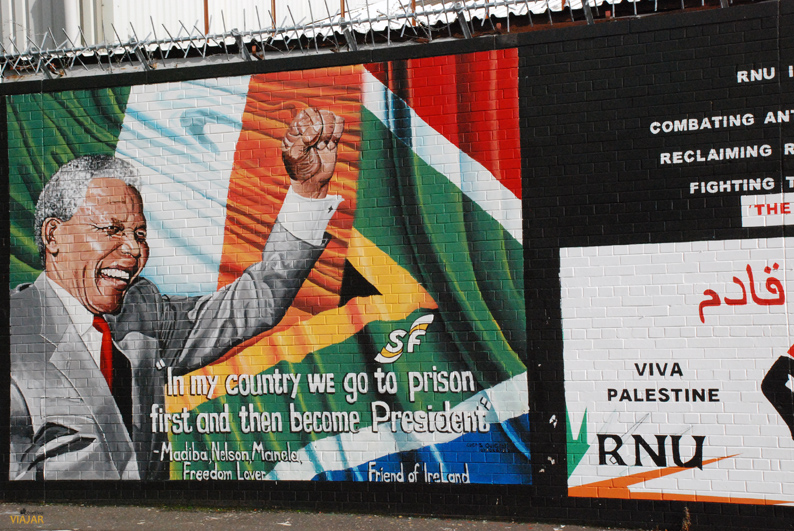 Mural de Nelson Mandela. Falls Road. Belfast