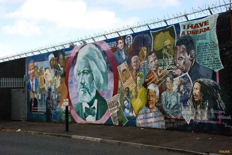 Mural en Falls Road. Belfast