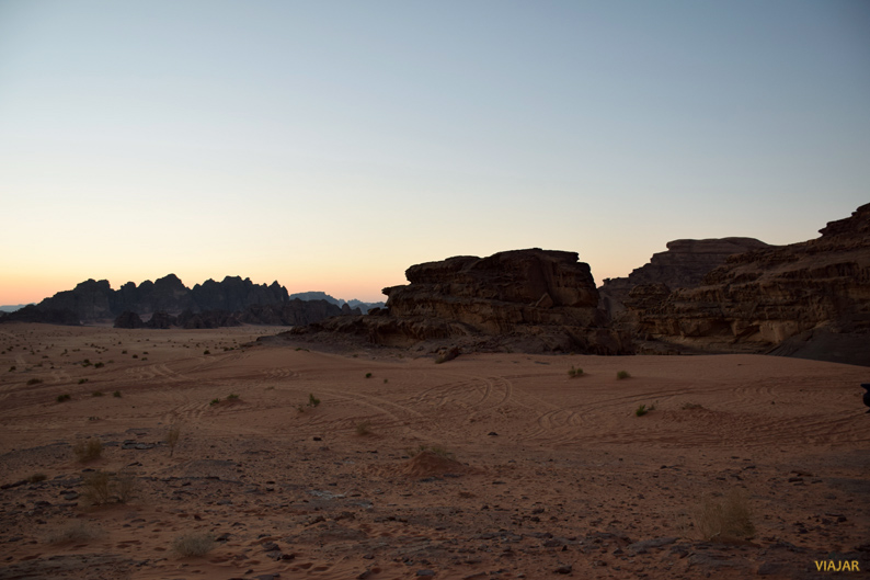 Atardecer en Wadi Rum. Jordania