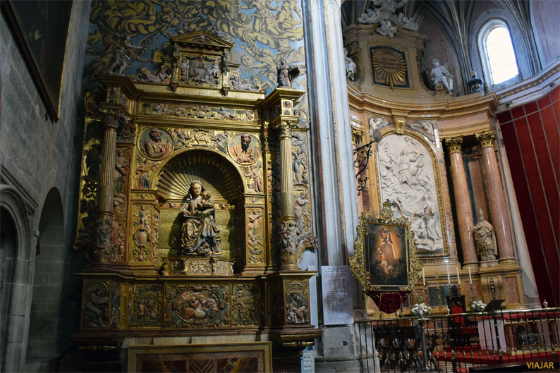 Capilla del Evangelio y retablo mayor. Catedral de Zamora
