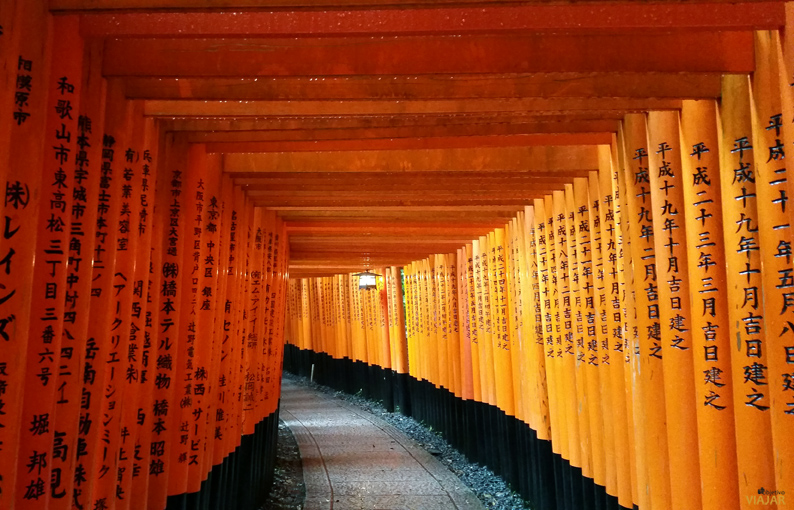 Santuario Fushimi Inari, Japón