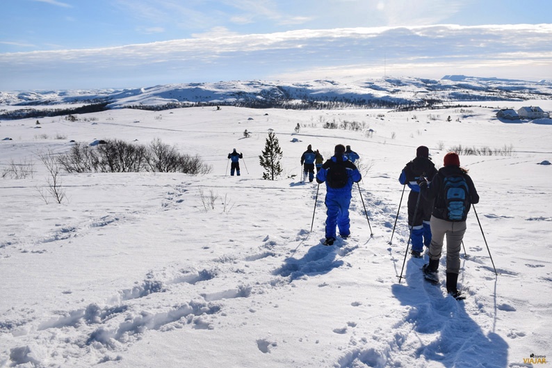 Trekking con raquetas de nieve. Laponia noruega