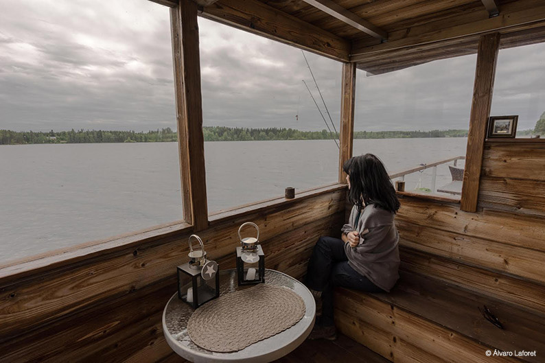 Navegando por el lago Ruovesi. Finlandia