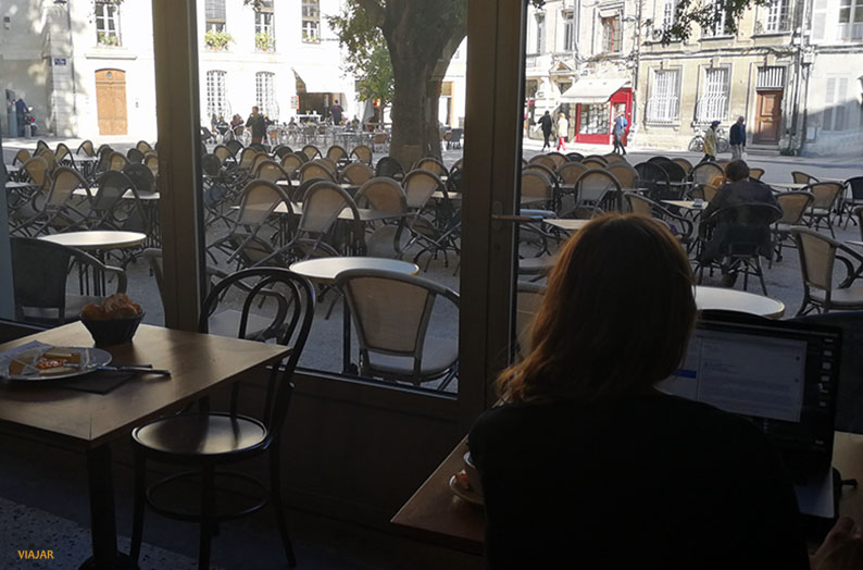 Grand Cafe Barretta. Avignon. Francia