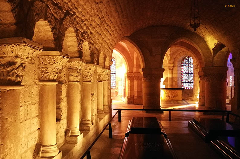 Cripta de la Basilica de Saint-Denis. Paris