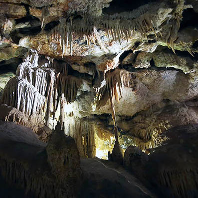 Grutas de Cristal de Molinos: las cuevas más espectaculares de Aragón están en Teruel