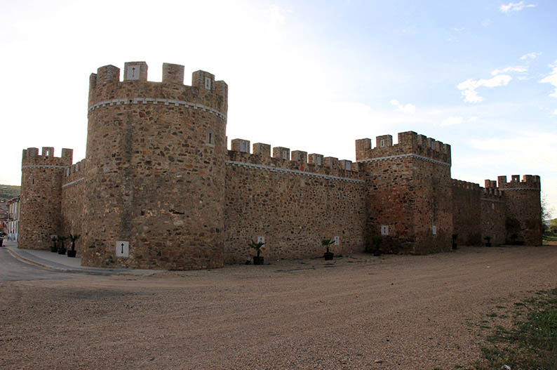 Castillo de los Pimentel. Alija del Infantado