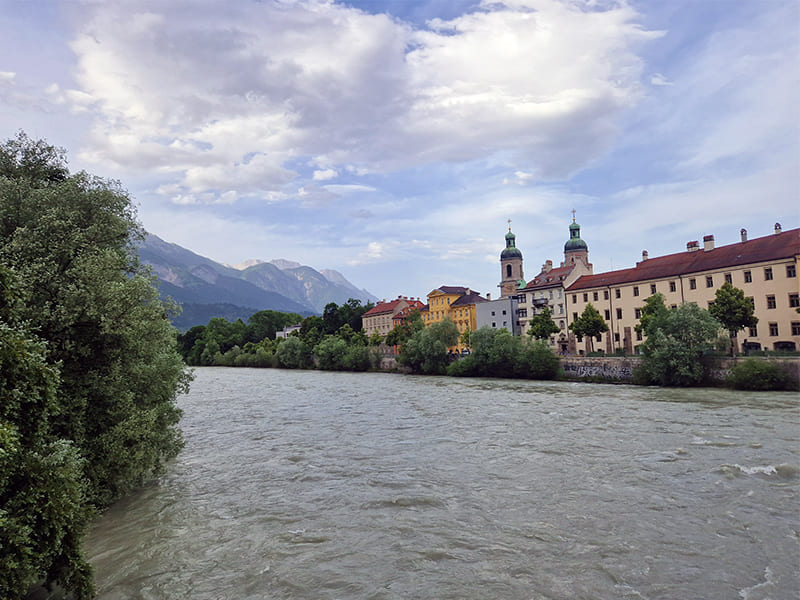 El rio Inn a su paso por Innsbruck